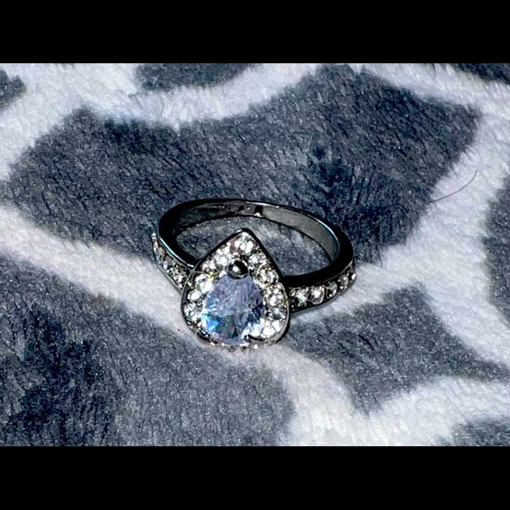 Diamond ring